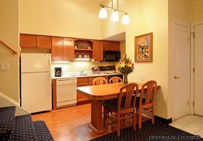 Gatehouse Suites East Lansing Kamer foto